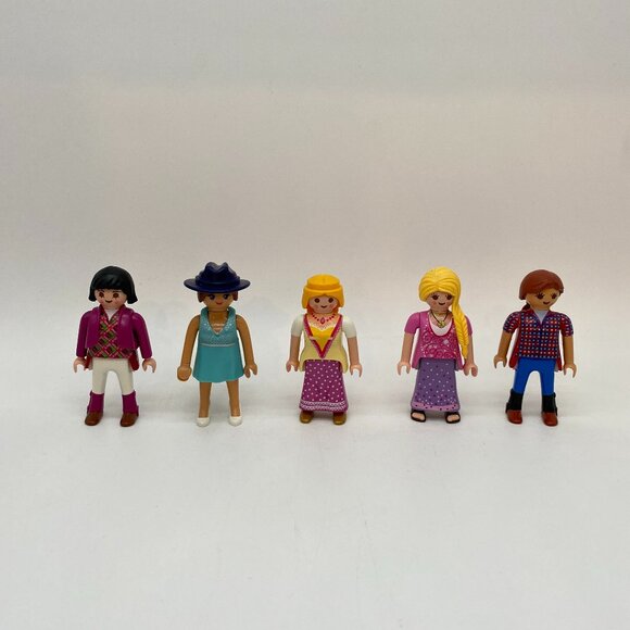 Geobra Playmobil Girls/Women Lot of 5 Figurines - Picture 1 of 6
